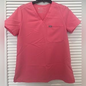Figs Catarina Scrub Top and Zamora Jogger Scrub Pant set (S top, M pant)